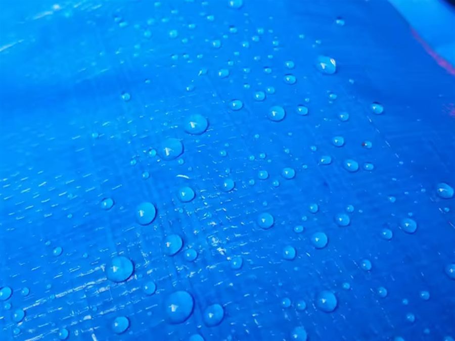Wholesale Cold Resistant PVC Tarpaulin Rolls for Temporary Roof Disaster Relief